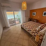 Casa Nikos * Athens