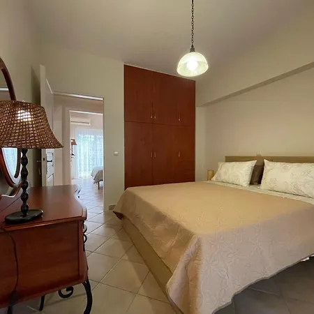 Casa Nikos Apartment *